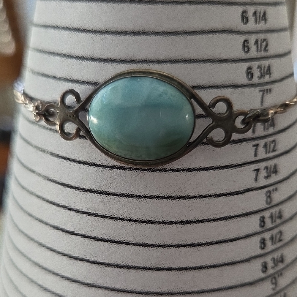 Elegant 925 Silver Bracelet with Natural Blue Larimar Gem Stone. Measures 7 1/4"